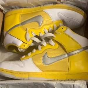 Nike Dunk High Womans 9.5
